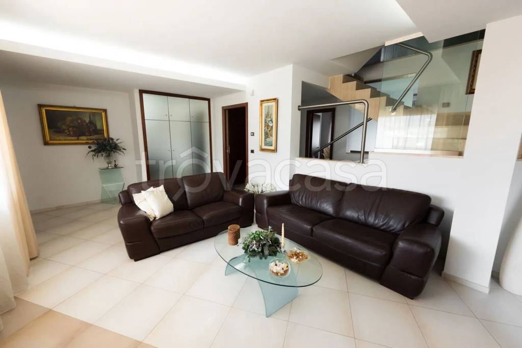 casa indipendente in vendita a Bojano