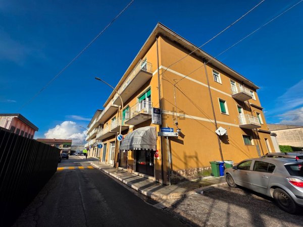 locale commerciale in vendita a Bojano