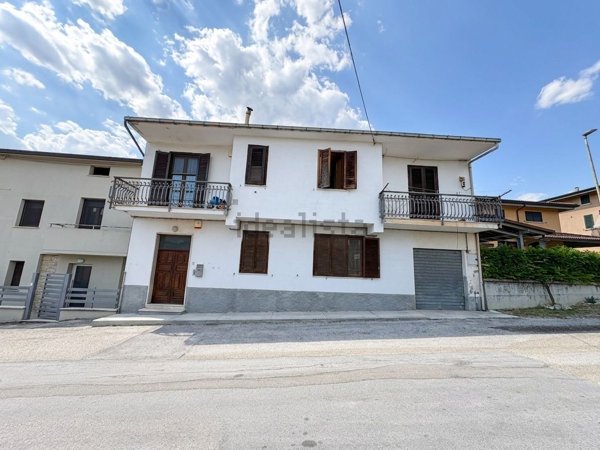 appartamento in vendita a Bojano in zona Santa Maria dei Rivoli
