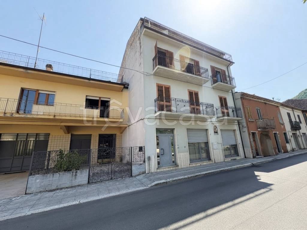 appartamento in vendita a Bojano in zona Santa Maria dei Rivoli