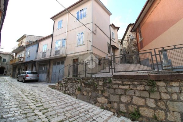 casa indipendente in vendita a Busso