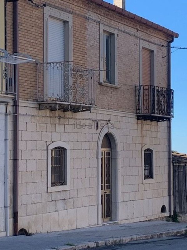 casa indipendente in vendita a Busso