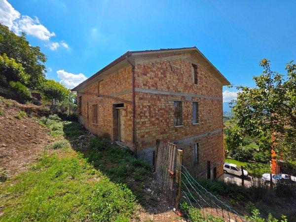 appartamento in vendita a Busso