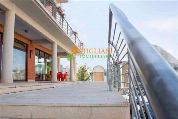 negozio in vendita a Campobasso in zona Vazzieri