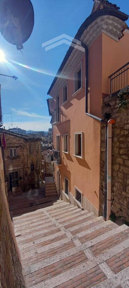 appartamento in vendita a Campobasso in zona Centro Città