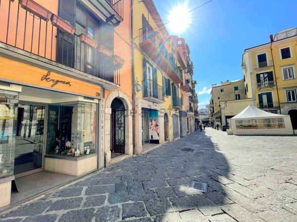locale commerciale in vendita a Campobasso