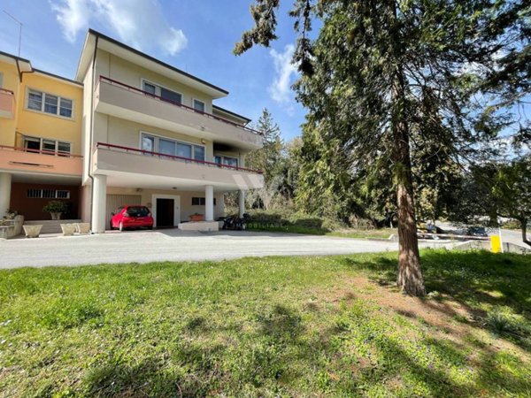 casa indipendente in vendita a Campobasso in zona Vazzieri
