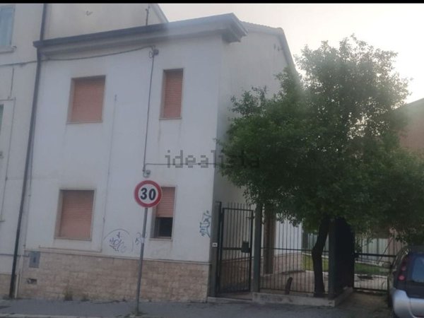 casa indipendente in vendita a Campobasso