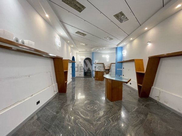 locale commerciale in vendita a Campobasso
