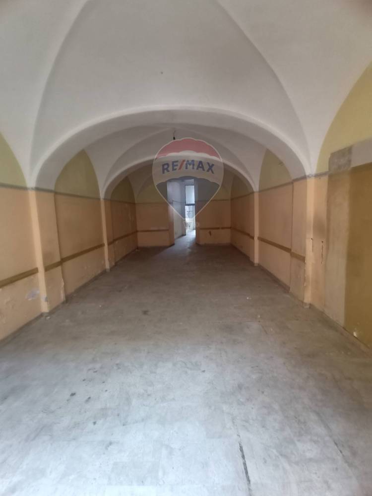 locale commerciale in vendita a Campobasso
