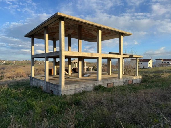 casa indipendente in vendita a Campobasso in zona San Giovanni in Golfo Primo