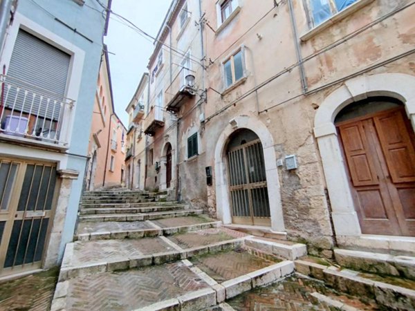 appartamento in vendita a Campobasso in zona Centro Città