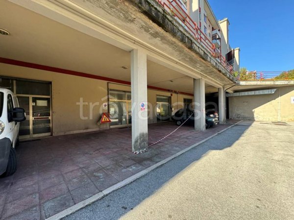 negozio in vendita a Campobasso