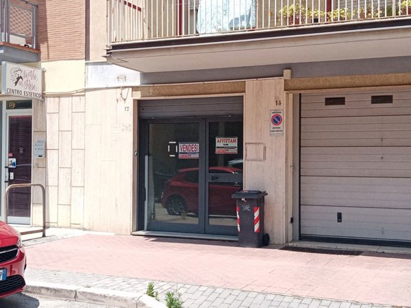 negozio in vendita a Campobasso