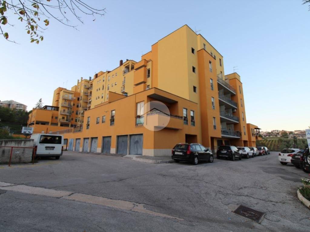appartamento in vendita a Campobasso in zona Colle dell'Orso