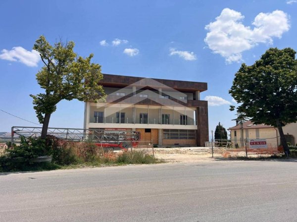 appartamento in vendita a Campobasso in zona Colle delle Api