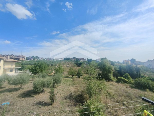 appartamento in vendita a Campobasso in zona Colle dell'Orso