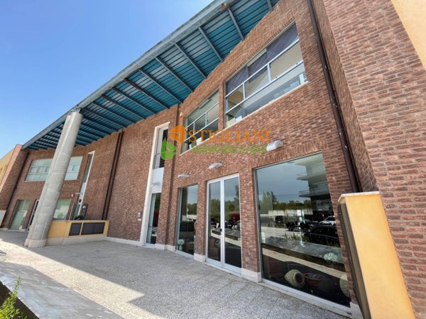 locale commerciale in vendita a Campobasso