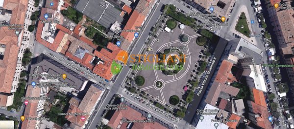 locale commerciale in vendita a Campobasso in zona Centro Città