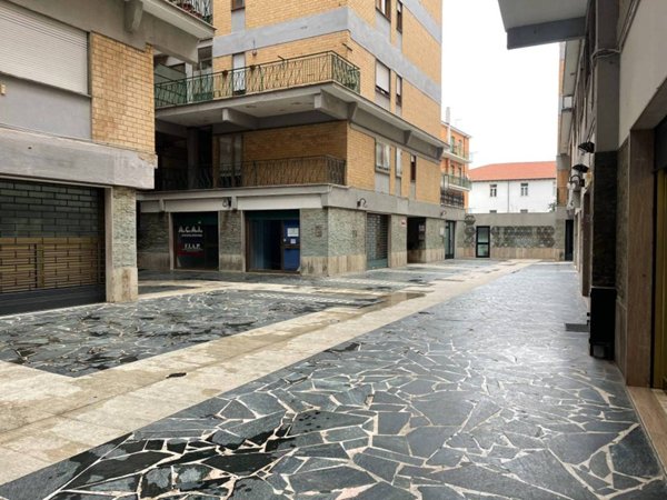 locale commerciale in vendita a Campobasso