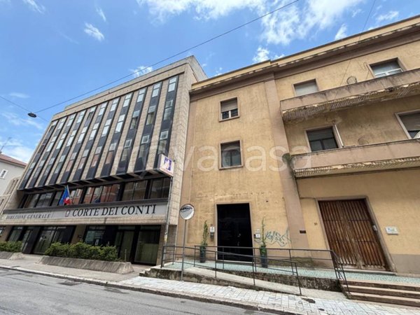 ufficio in vendita a Campobasso in zona Centro Città