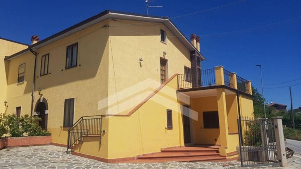 appartamento in vendita a Campobasso in zona Colle dell'Orso