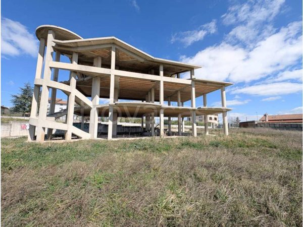 casa indipendente in vendita a Campobasso in zona Tappino