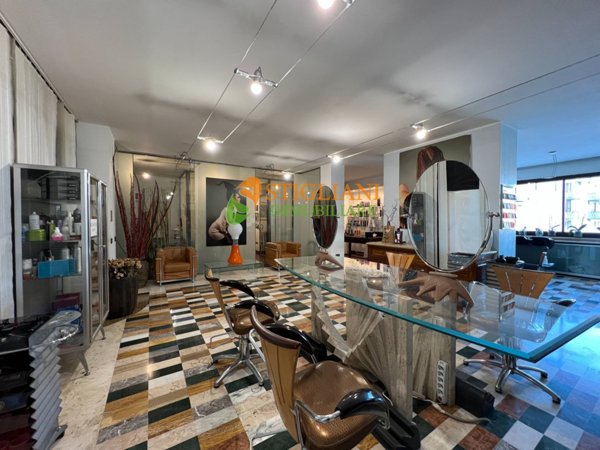 locale commerciale in vendita a Campobasso in zona Centro Città