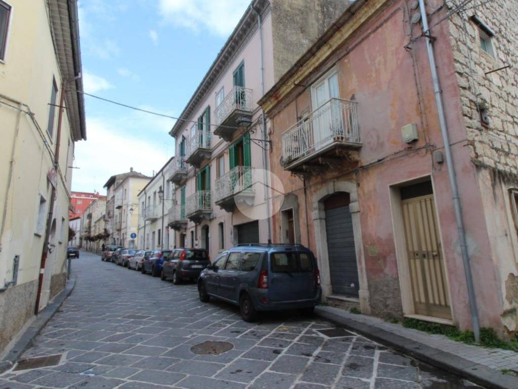 appartamento in vendita a Campobasso in zona Centro Città