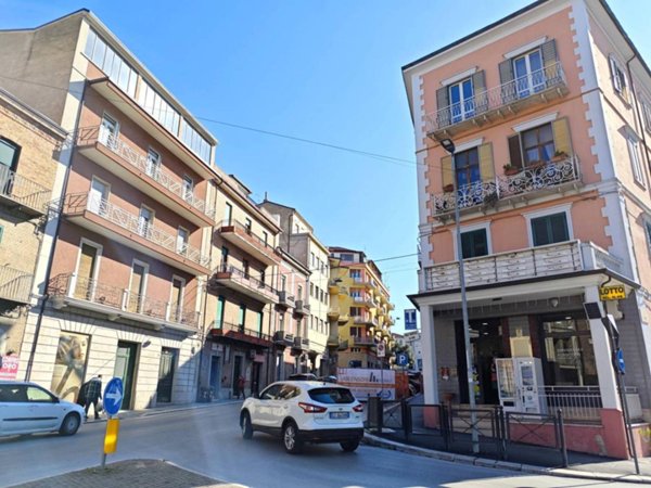 appartamento in vendita a Campobasso in zona Centro Città