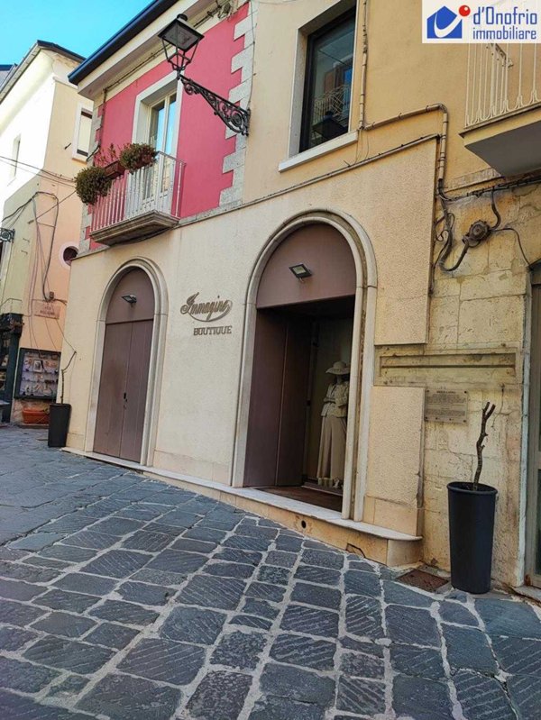 locale commerciale in vendita a Campobasso