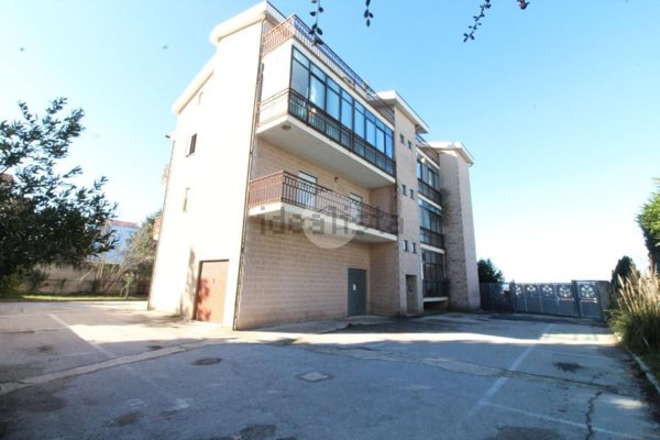appartamento in vendita a Campobasso in zona Colle delle Api