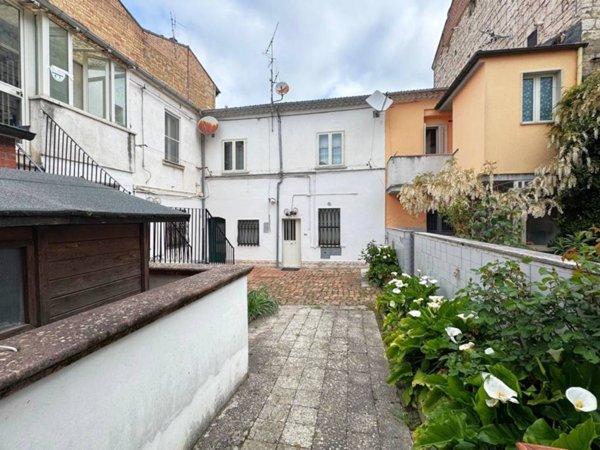 appartamento in vendita a Campobasso in zona Centro Città