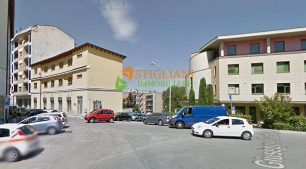 ufficio in vendita a Campobasso in zona Centro Città