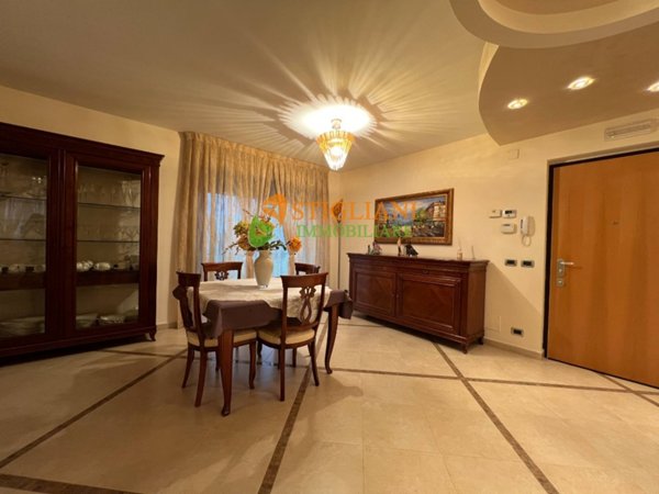 casa indipendente in vendita a Campobasso in zona Centro Città