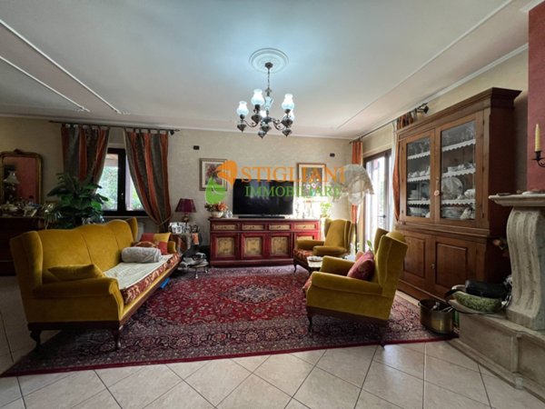 casa indipendente in vendita a Campobasso in zona Colle delle Api