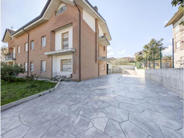 casa indipendente in vendita a Campobasso in zona Centro Città