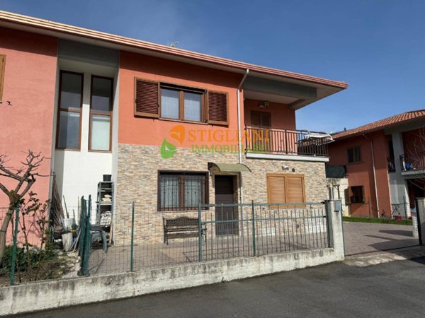 casa indipendente in vendita a Campobasso in zona Vazzieri