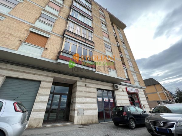 locale commerciale in vendita a Campobasso