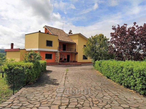 casa indipendente in vendita a Campobasso