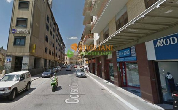 locale commerciale in vendita a Campobasso in zona Centro Città
