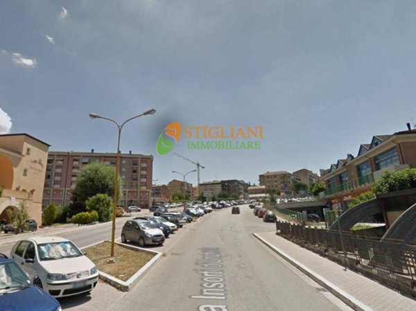 locale commerciale in vendita a Campobasso in zona Centro Città