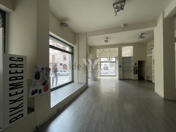 locale commerciale in vendita a Campobasso