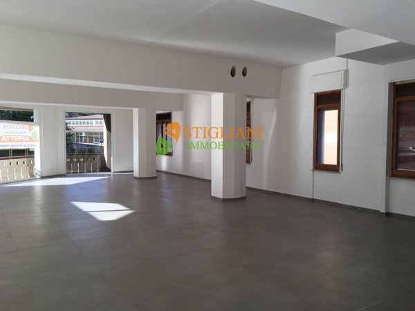 locale commerciale in vendita a Campobasso in zona Centro Città