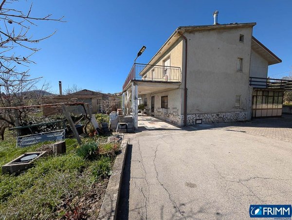 quadrivano in vendita a Campobasso in zona Lupara