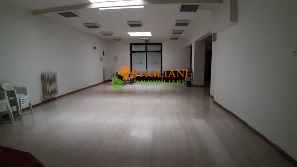 ufficio in vendita a Campobasso in zona Centro Città