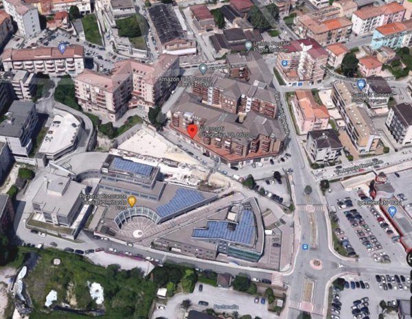 locale di sgombero in vendita a Campobasso
