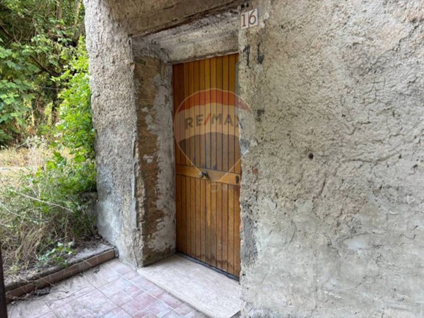 casa semindipendente in vendita a Campobasso in zona Colle Longo