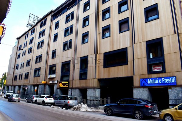 casa semindipendente in vendita a Campobasso in zona Centro Città