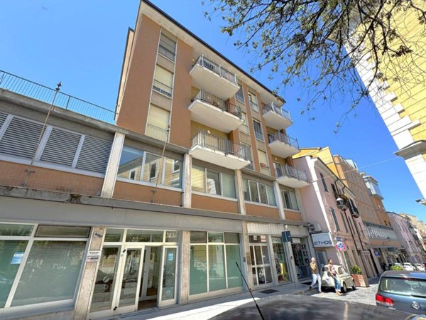 appartamento in vendita a Campobasso in zona Centro Città